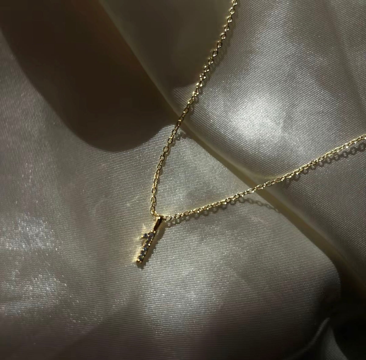 F1 inspired dainty necklace