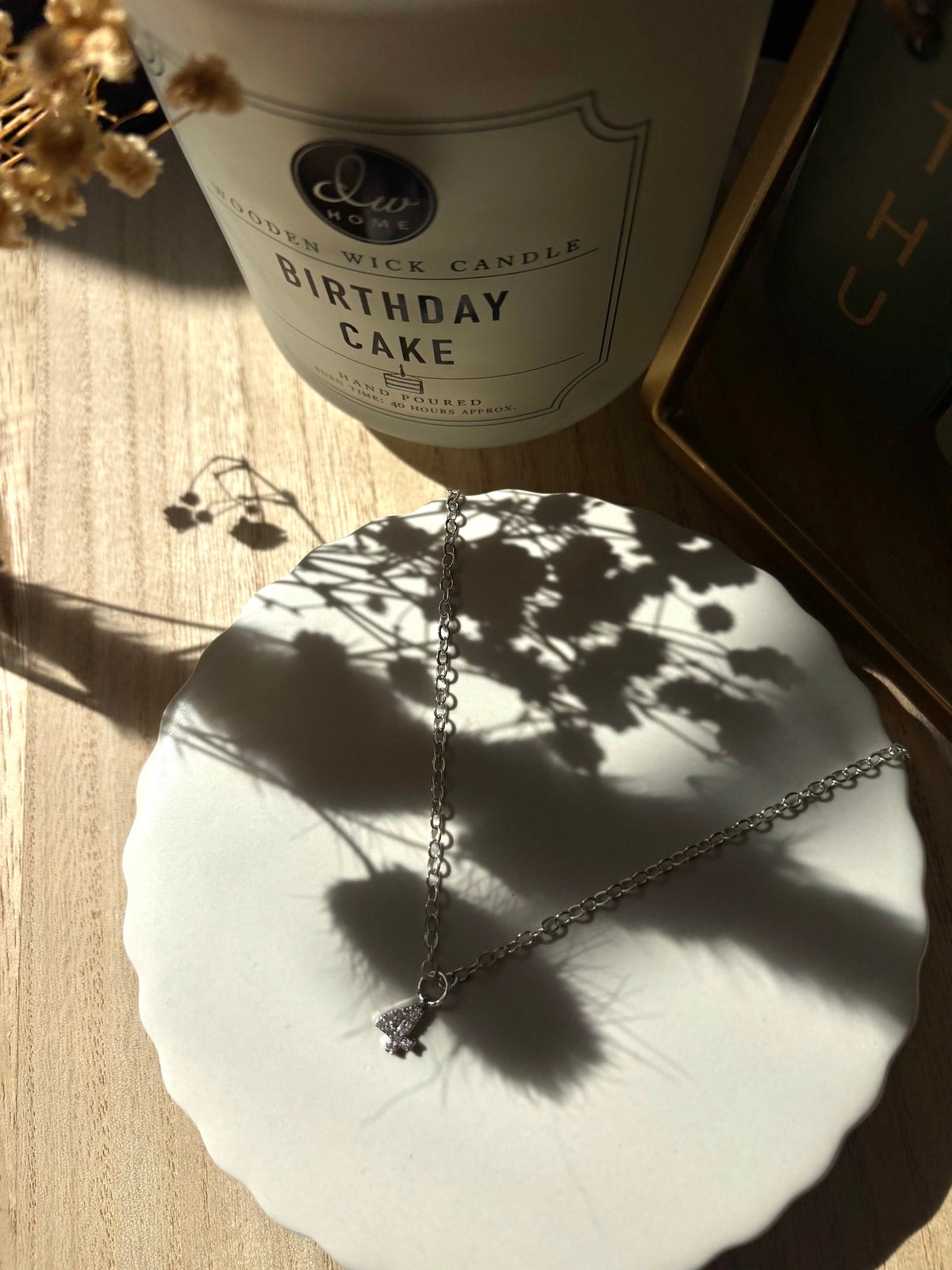 F1 inspired dainty necklace